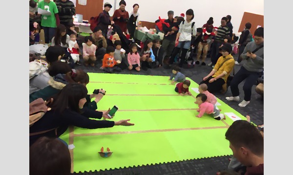 はっぴーひろばのはっぴーひろば 2/5 はいはいレース  第1部@イオンモール名古屋茶屋イベント