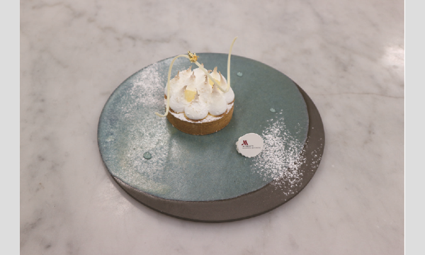 日本遺産のまち 愛知県瀬戸市 瀬戸焼 名古屋マリオットアソシアホテル フェーヴ付ケーキセットのご予約について In愛知 パスマーケット